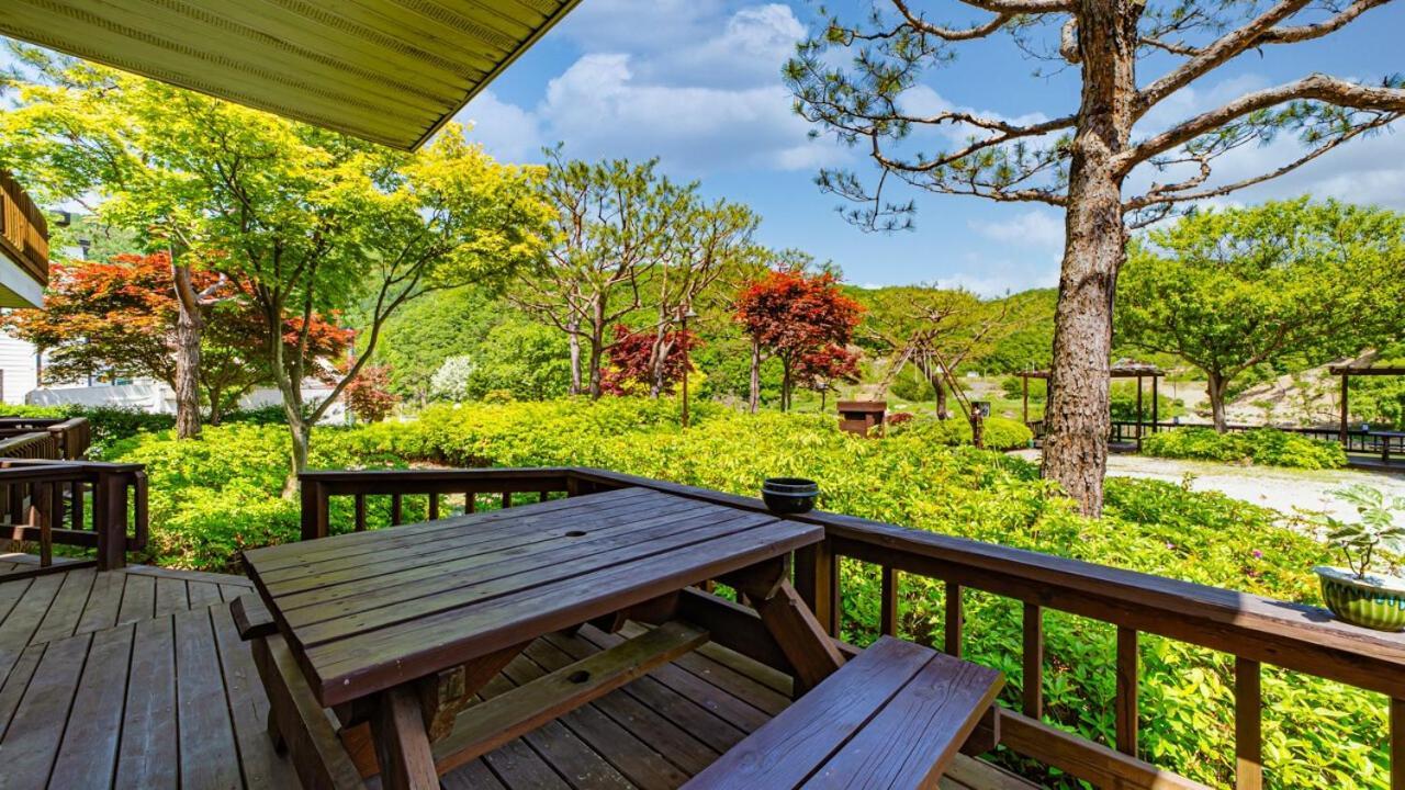 Dalgwa Byeoldeul Iyagi Hotel Hongcheon Room photo